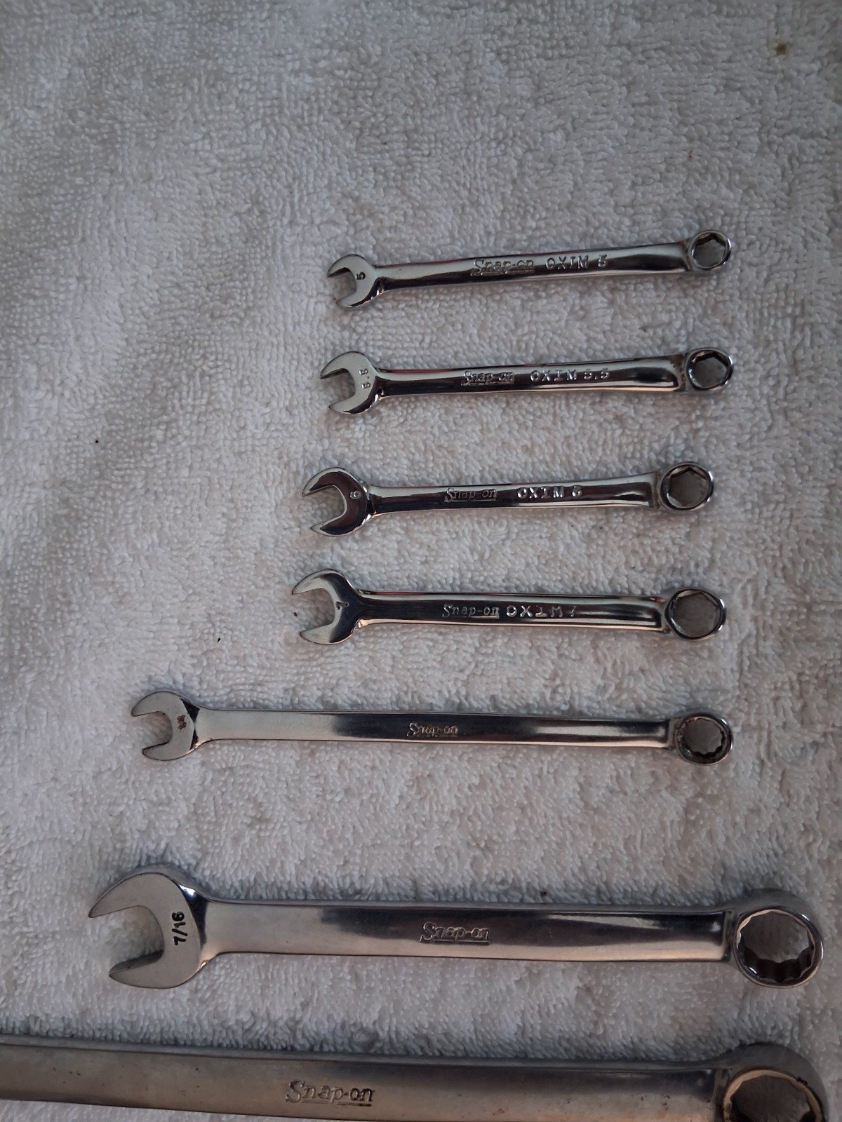 Snap On tools lot 18Combo Wrenches 1”thru 3/8″ Plus 9 other snap on wrenches