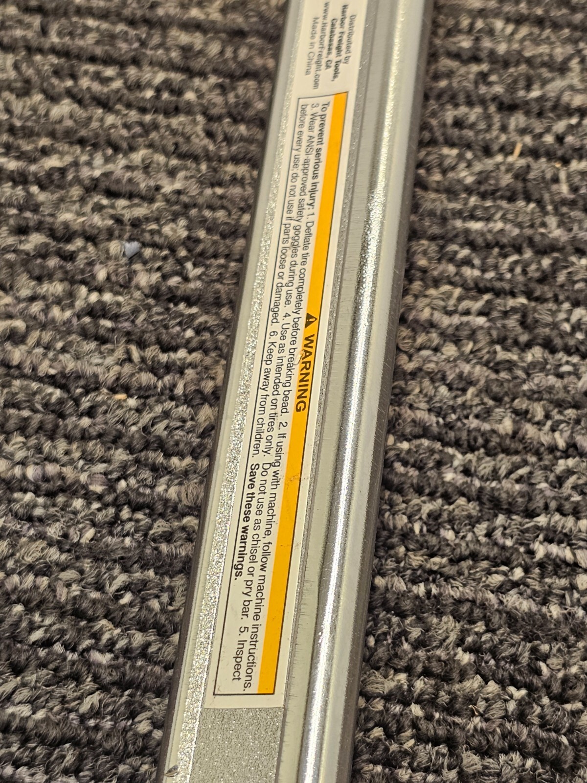 Pittsburgh 93230 General Purpose Tire iron 24″ Forged Steel Chrome Plate Finish
