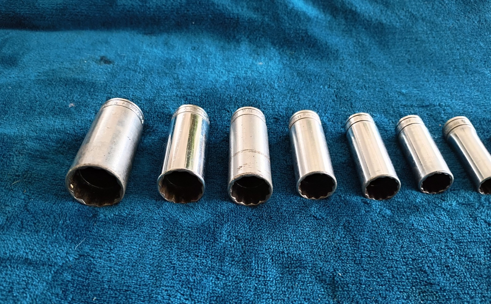 Snap On 9 Piece 3/8” Deep Chrome 12 Point Socket Set 1/4 – 7/8 – SF081-SF281.