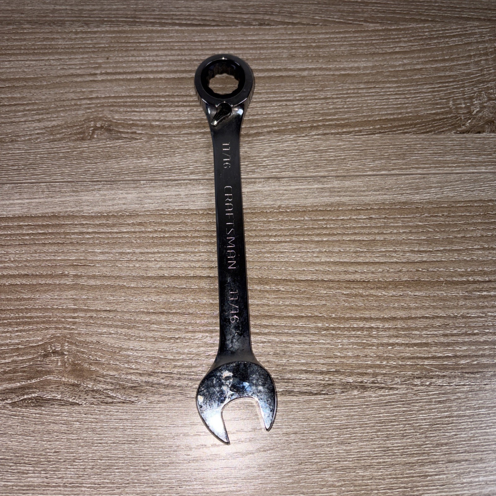 Craftsman 11/16-in Standard (SAE) Reversible Ratchet Wrench 42418 D-AD PAT.