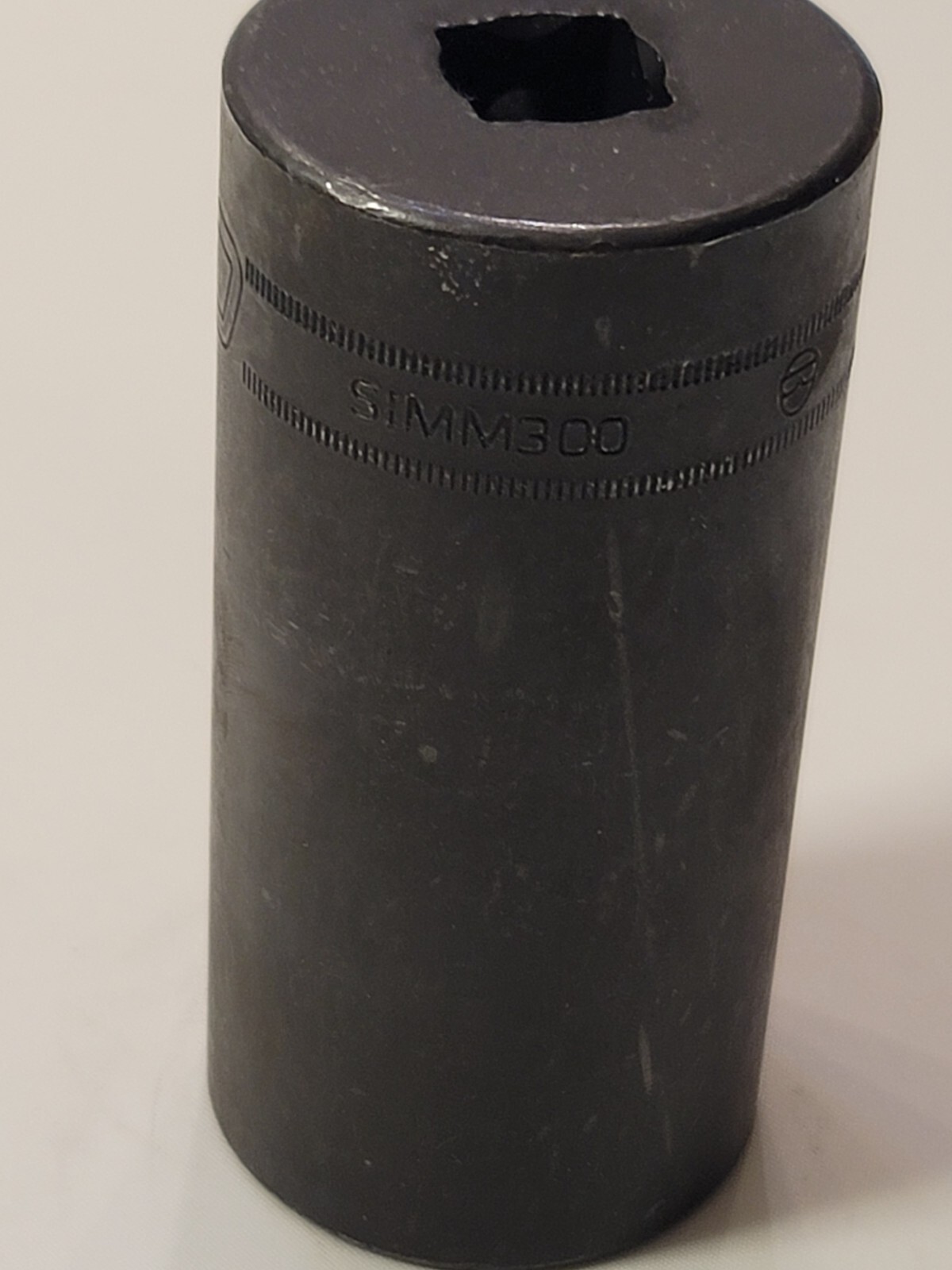 Snap-on Tools USA NEW 1/2″ Drive 30mm Metric DEEP 6 Point Impact Socket SIMM300