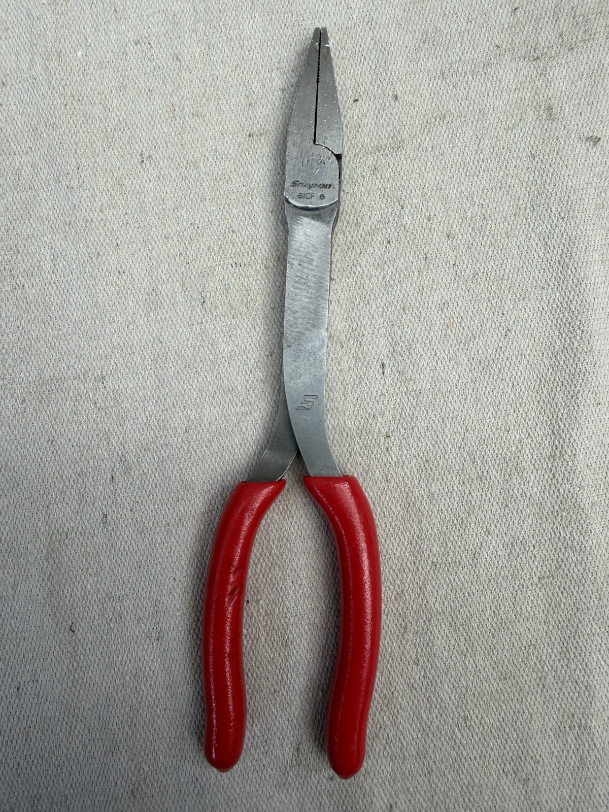 Snap On 61CF Duck Bill Pliers Red Soft Grip Handles