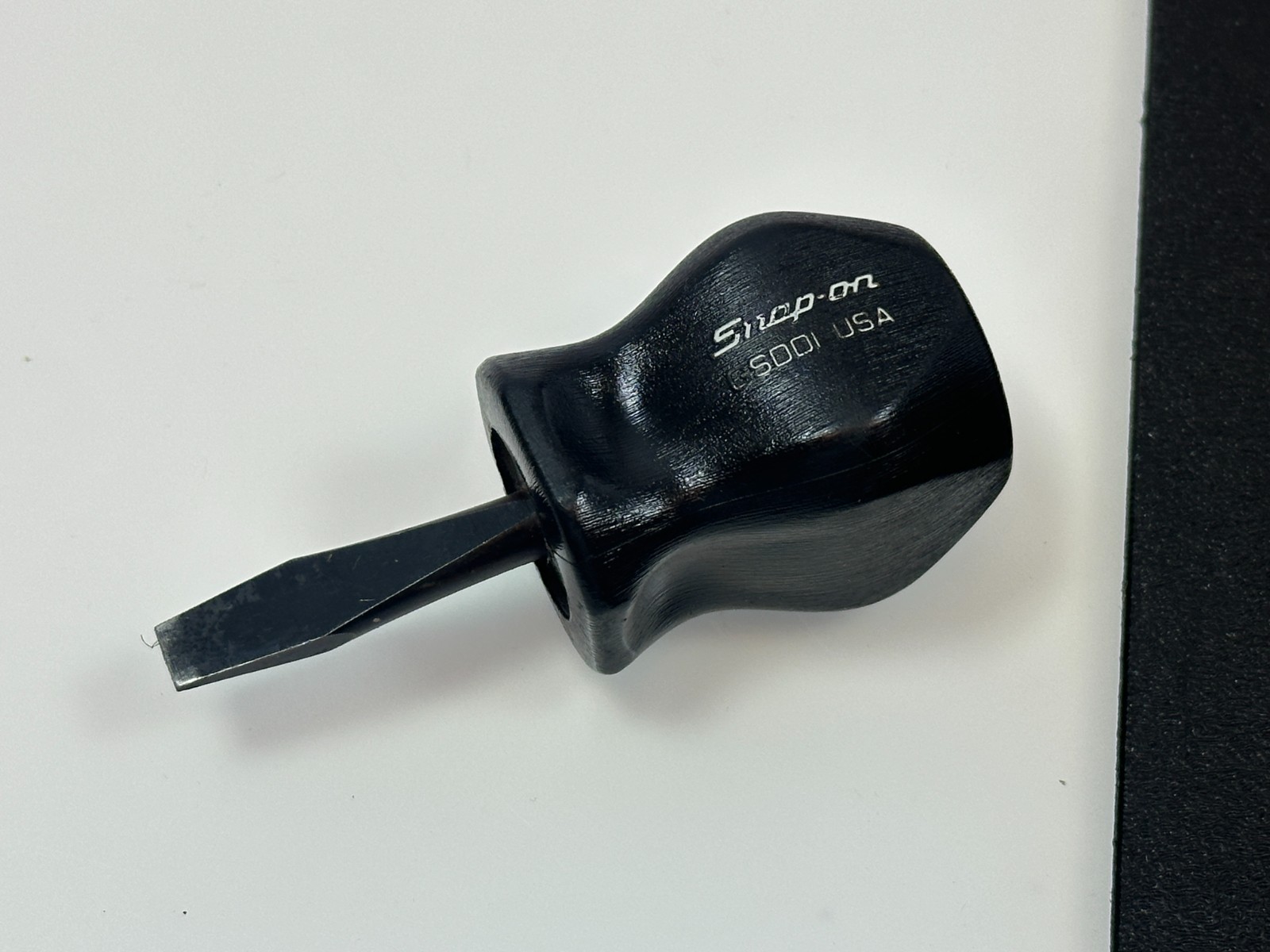 🇺🇸 Snap-On Tools USA Stubby Black Handle Black Oxide Slotted Flat Screwdriver