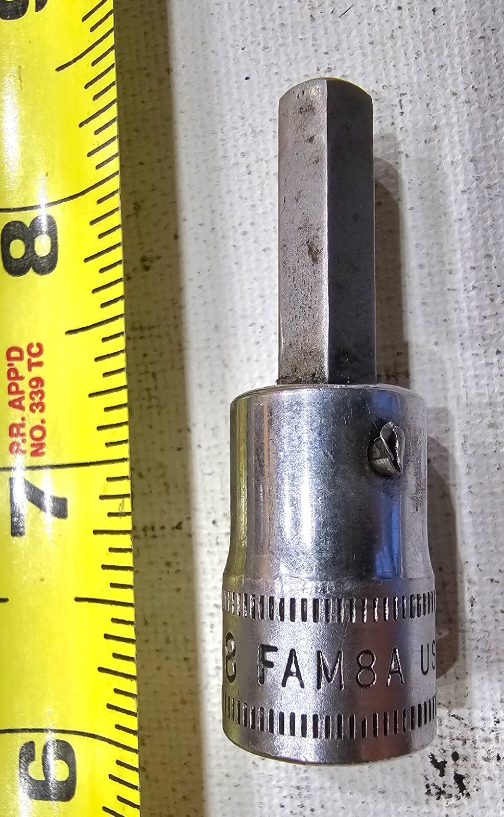 Vintage 1982 SNAP ON FAM8A 3/8″ DRIVE 8mm HEX TIP SOCKET CHROME