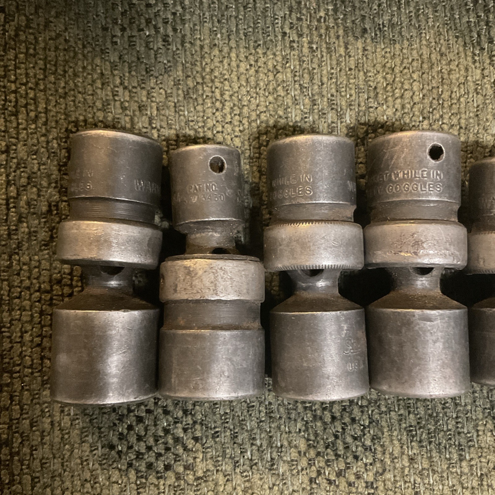 15 pc 1/2″ Drive & 3/8” Drive 6-Point Flank Drive Impact Swivel Socket