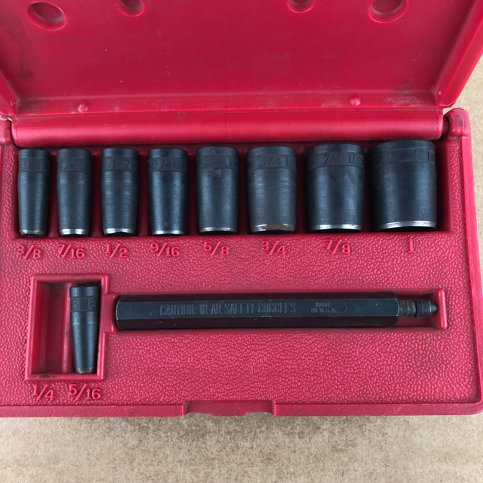 Blue Point Gasket Punch Set with Case PGH8A Manufactured for Snap On USA 10 Pc
