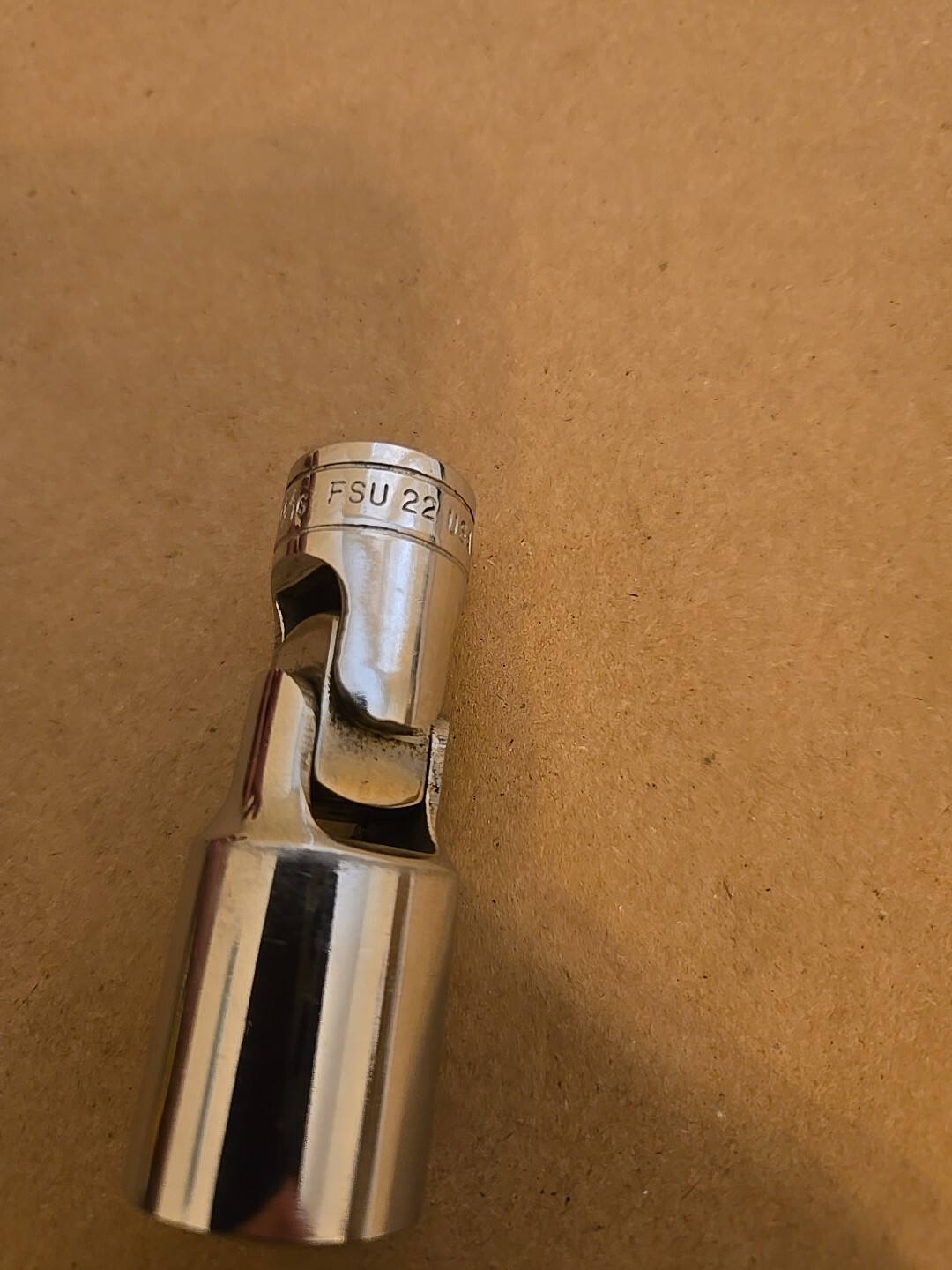Snap On 3/8″ Drive 11/16″ 6PT SAE Deep Chrome Universal Swivel Socket FSU22