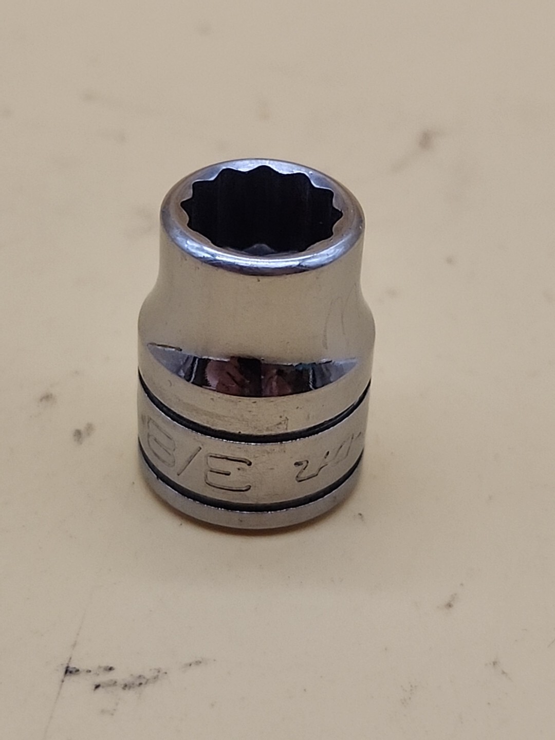 Snap-on Tools 3/8″ Drive 3/8″ Socket F121 12-Point SAE USA