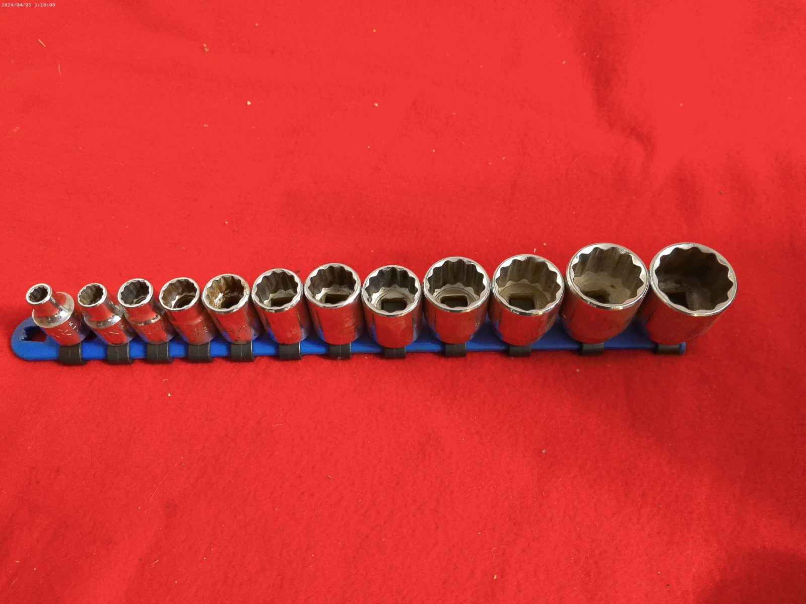 Mac Tools 12Pc SAE 3/8″ Drive Shallow Socket Set Chrome 1/4″ thru 15/16″ 12Pt X