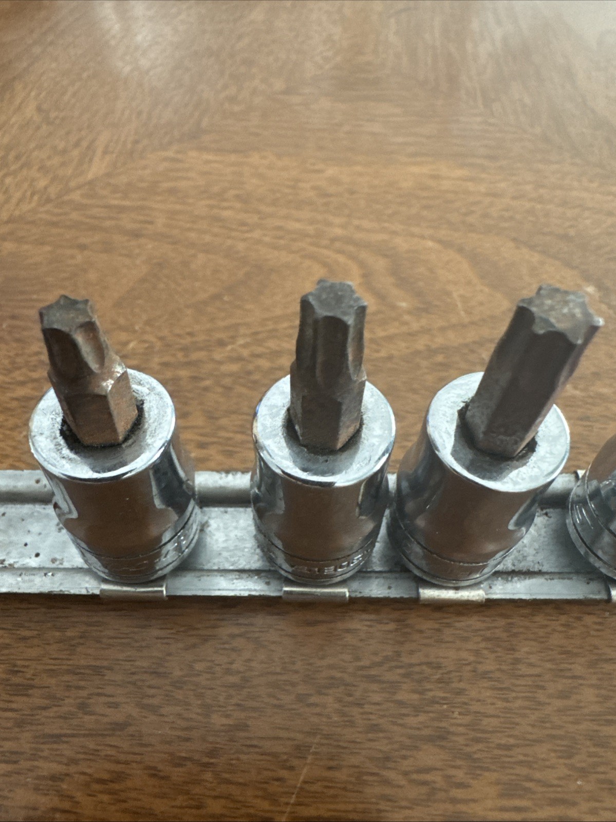Snap-on 3/8″ Drive 7pc TORX Bit Standard Socket Set FTX27E-FTX55E With Rail