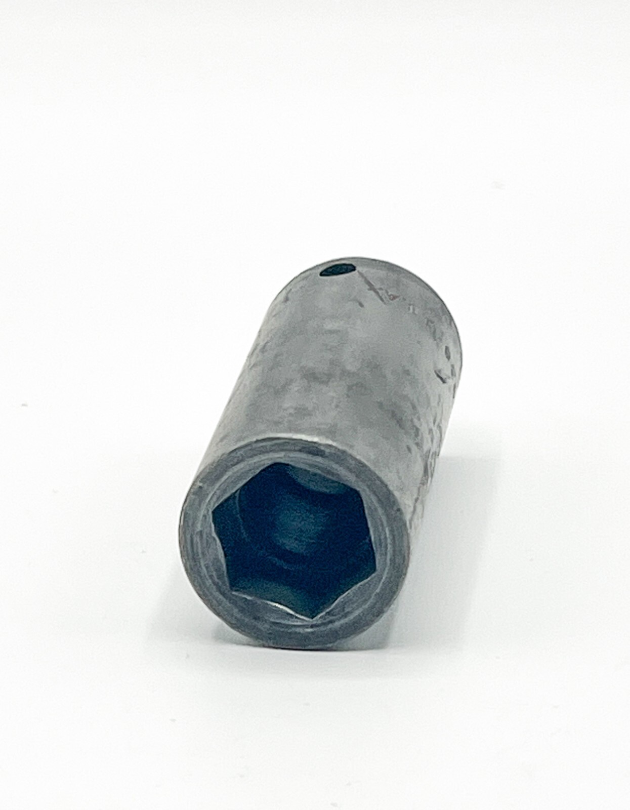 SK ProTools 3/8″ Drive, 6-Point Metric 18mm Deep Impact Socket #8938 – USA