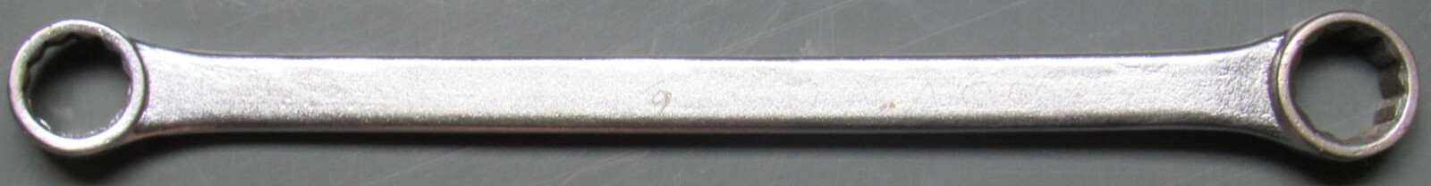 PROAMERICA, 9/16″ x 5/8″ SAE, 12 POINT, DOUBLE BOX END WRENCH, #2218