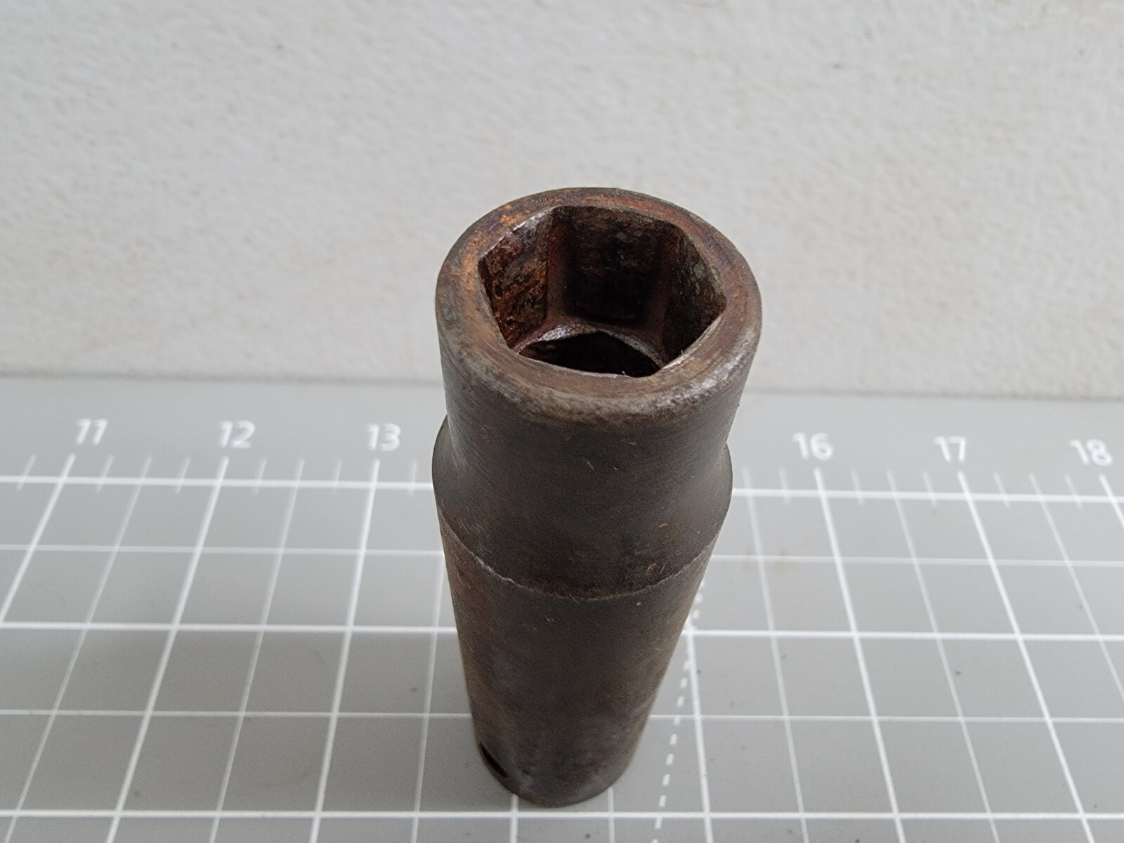 Snap-On 1/2 inch Deep Impact Socket 6 Point 1/2 Drive SIM160 Fair Used Condition