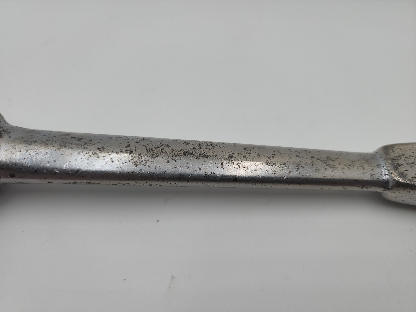 Vintage Wizard Forged in USA 1/2″ Drive Ratchet Model H2833 10-1/4 long🇺🇸🇱🇷