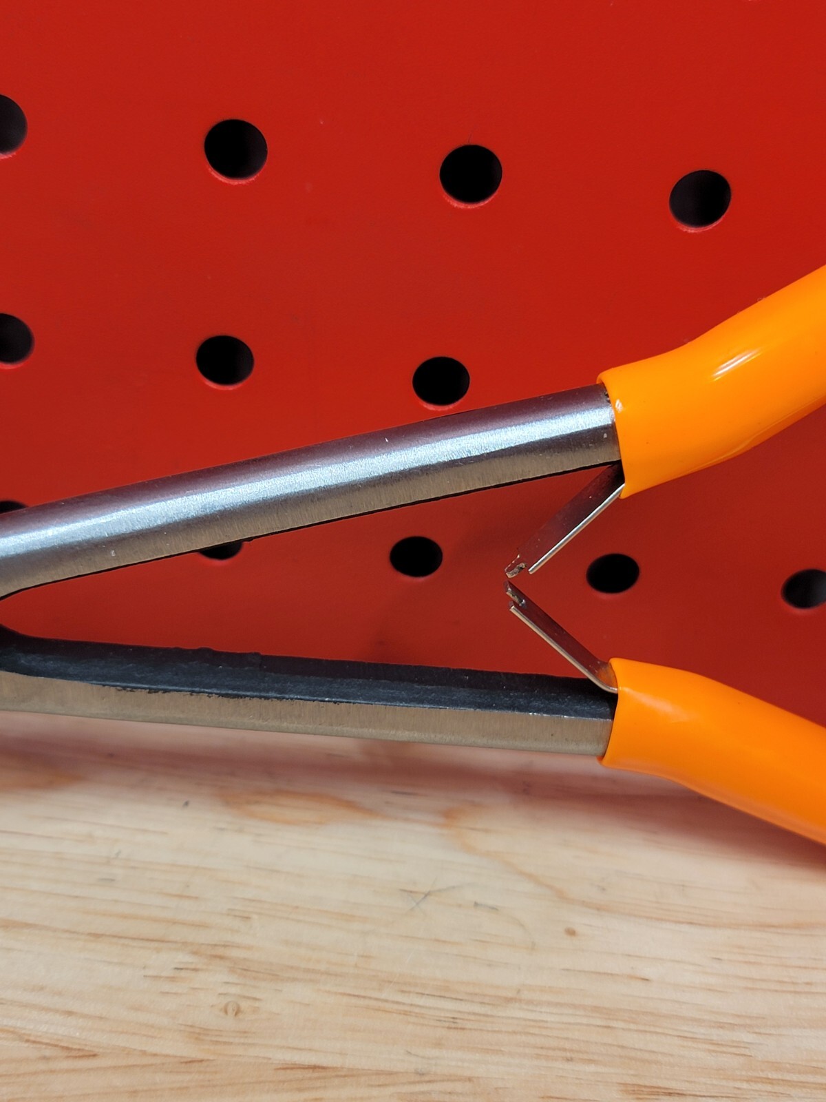 Mac Tools NICE P301731 11” Long Spring Loaded ORANGE Handle Needle Nose Pliers