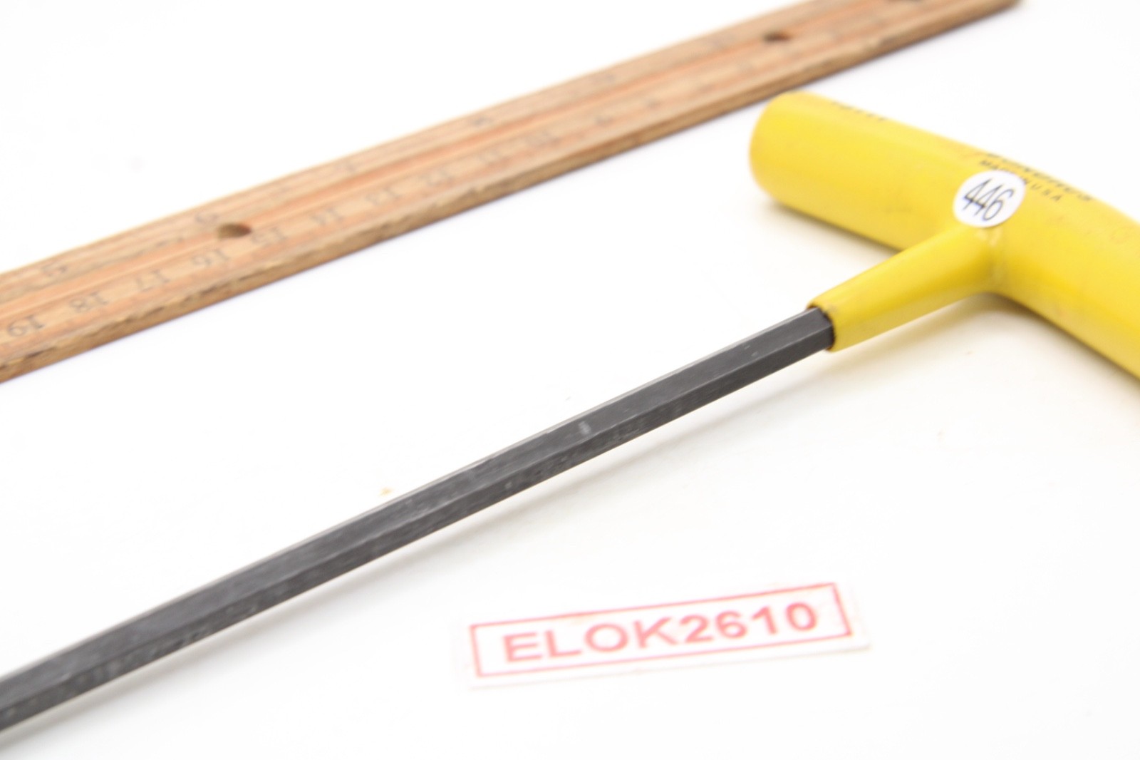 Bondhus 13111 7/32″ SAE Ball End Hex T-Handle 10″ Length Yellow Soft Grip USA