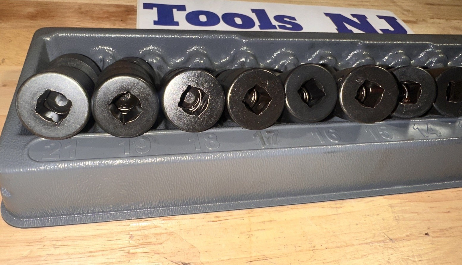 Snap-on™ 212IPFM 3/8″ Drive 8 to 21 mm 6-point Impact Swivel Socket Set