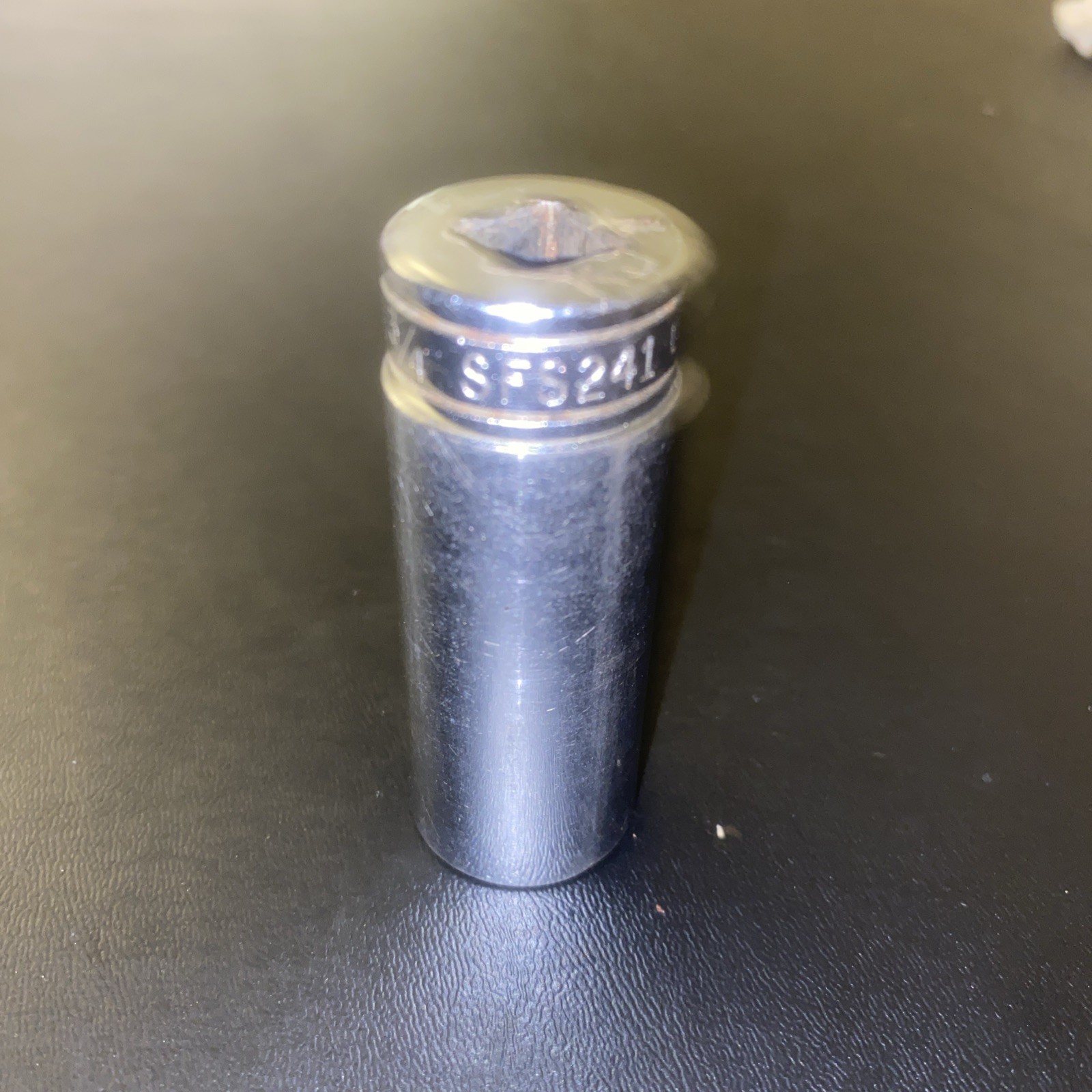 Snap-on Tools SFS241 3/8″ Drive 3/4″ SAE 6-Point Deep Chrome Socket USA Snap On