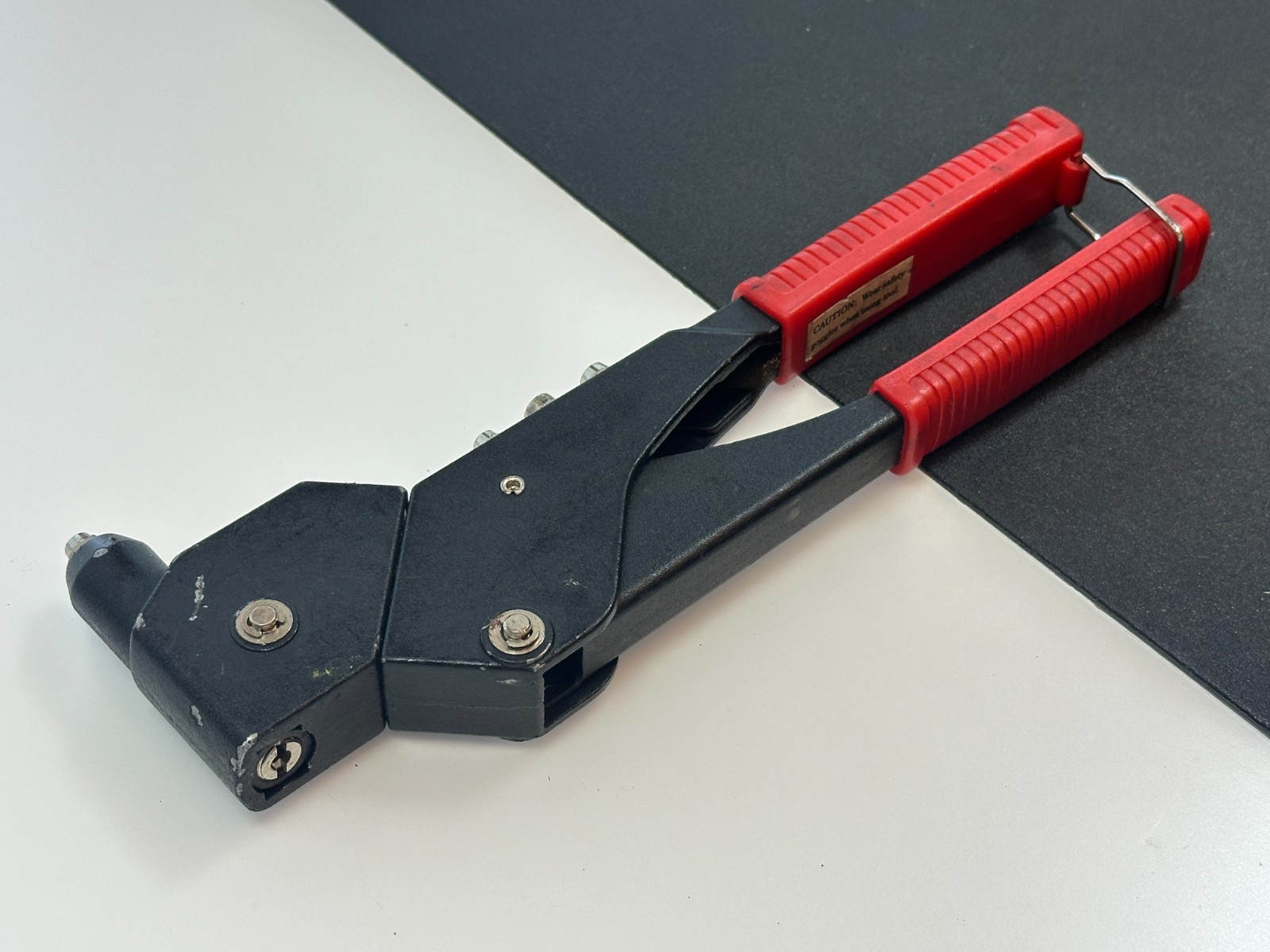Blue Point Tools Rivet Gun Rotating Swivel Head HPS202 Red Grip