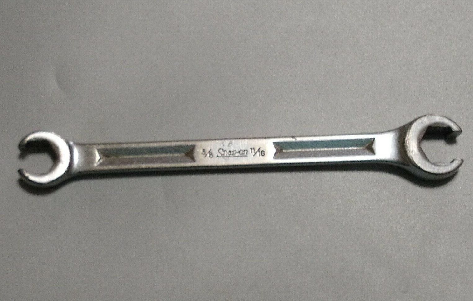 Snap on RXH2022S 5/8″ x 11/16″ Flare Nut Wrench, Offset, 8.6″ Long, 6 Point.