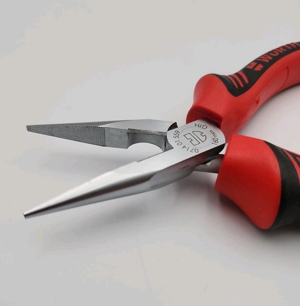 Wurth Zebra Needle Nose Pliers 071401559 160mm 6.5″ Straight Jaw Shape