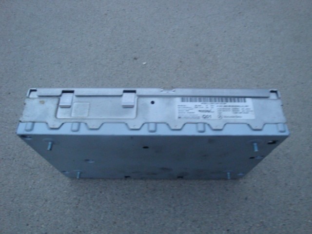 MERCEDES W221 07-14 S550 AUDIO TUNER RADIO LOGIC7 SOUND POWER AMPLIFIER BE9061