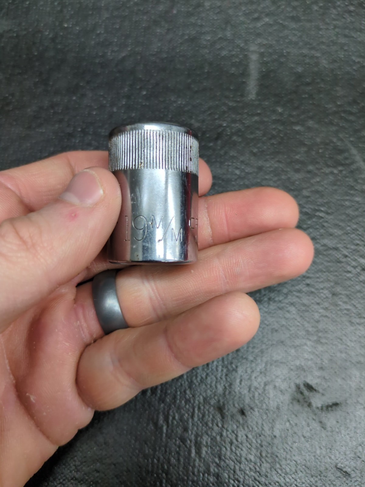 Vintage Craftsman 19M/M Socket 1/2 Dr -v- 44238 USA 🇺🇸 Top Knurl