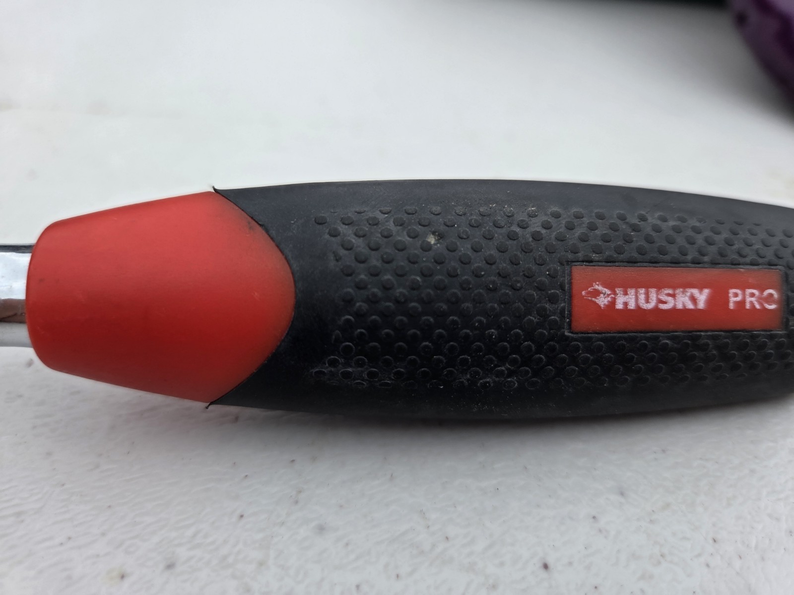 ​Husky Pro 65561 3/8″ Drive Flex Head Ratchet Wrench – Red/Black Comfort Grip