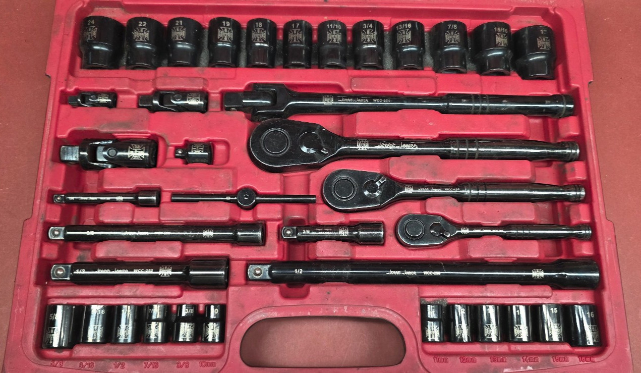 Mac Tools Jesse James 1/4″ 3/8″ 1/2″ Drive 89 Piece Socket Set Metric SAE
