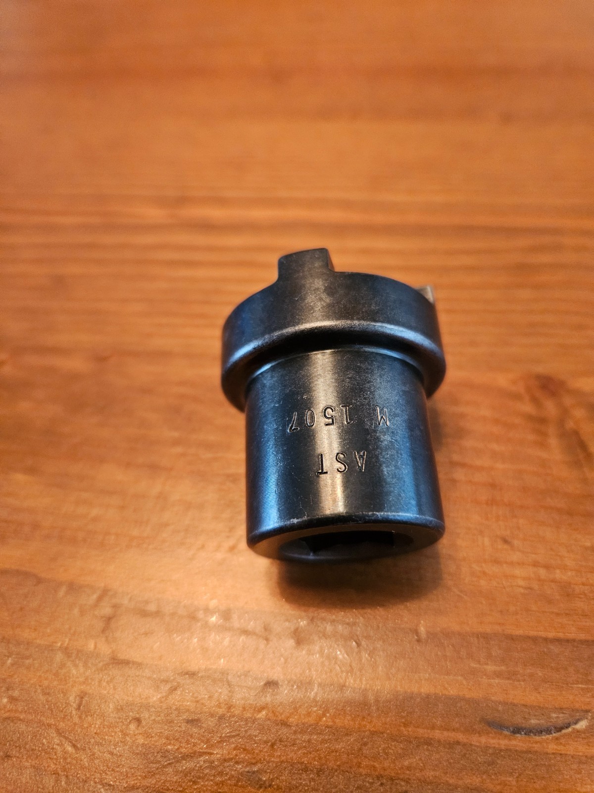 Mercedes special slot nut tool 111589000700