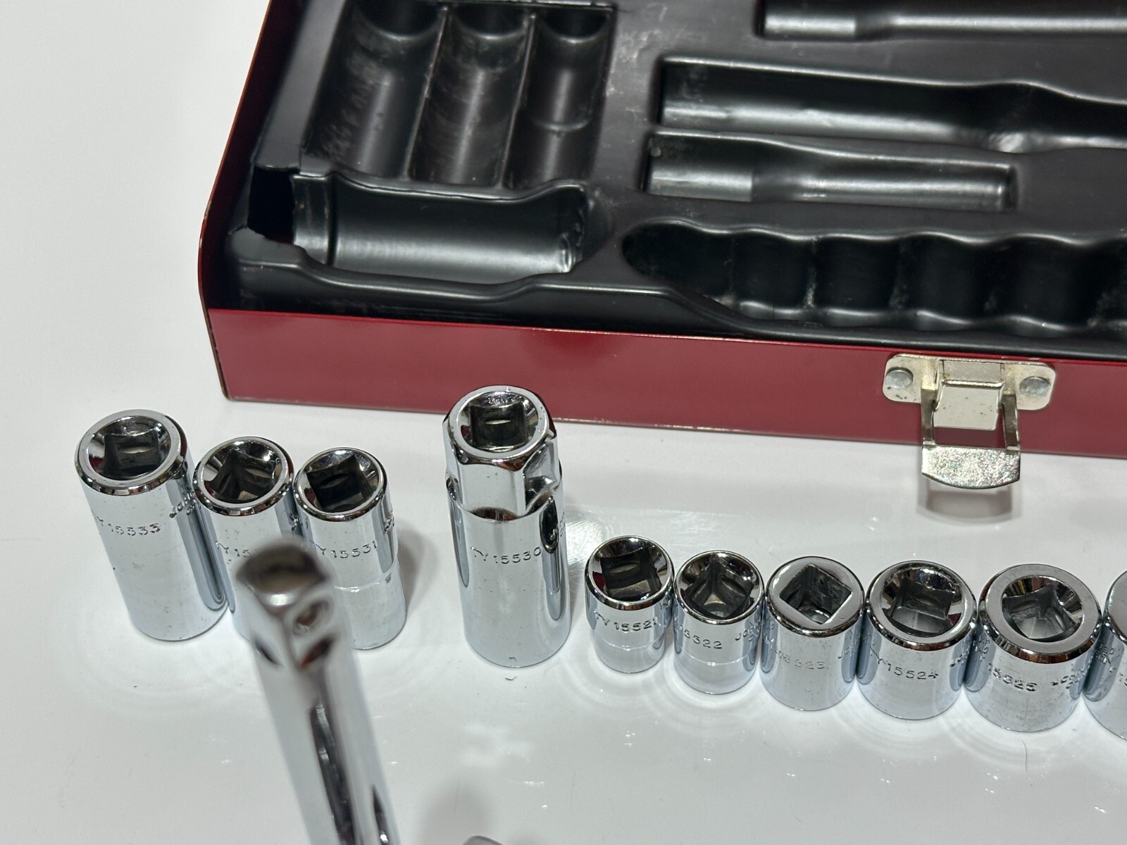 John Deere CANADA (Gray) Rare 16pc 3/8” Drive SAE Socket Ratchet Service Set NOS
