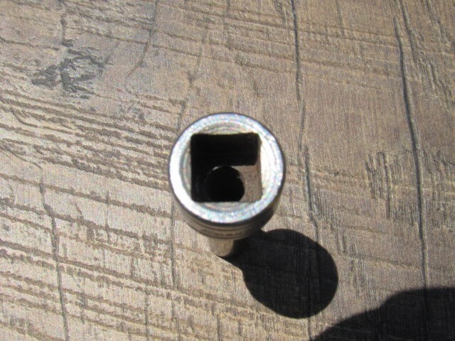 SNAP ON 1/4″ SFS081 3/8″ DRIVE 6 POINT DEEP SAE SOCKET SFS 081 UNDERLINE LOGO