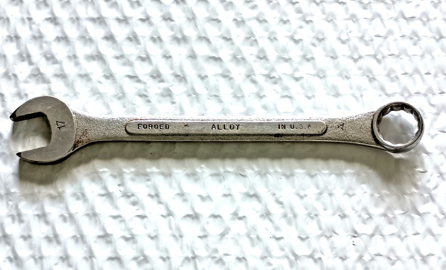 S-K TOOLS USA 8317, 17MM. COMBINATION WRENCH, 7.75″ LONG, 12 POINT.