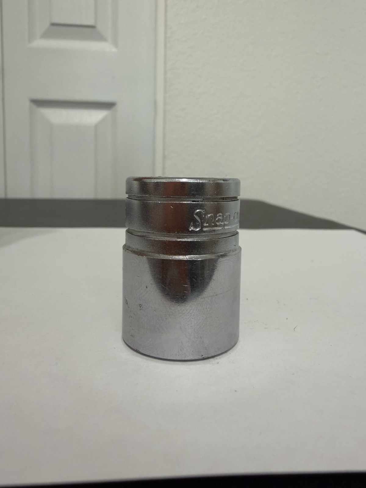 Snap On – 1/2″ Drive SW-261 13/16″ 12Pt SAE Shallow Chrome Socket – SW261