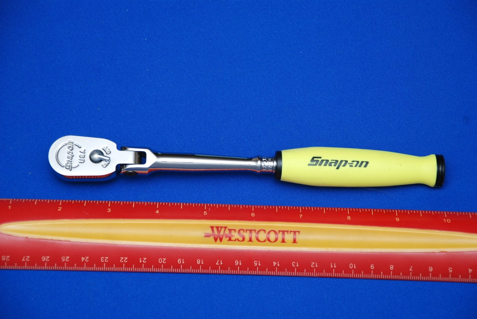Snap-on NEWEST 3/8″ Drive Hi-Viz Yellow Soft Grip Compact Long Handle Ratchet
