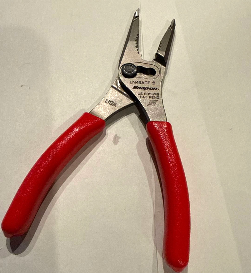 SNAP ON TOOLS LN46ACF RED 7″ Soft Grip Long Nose Slip Joint Pliers Unused