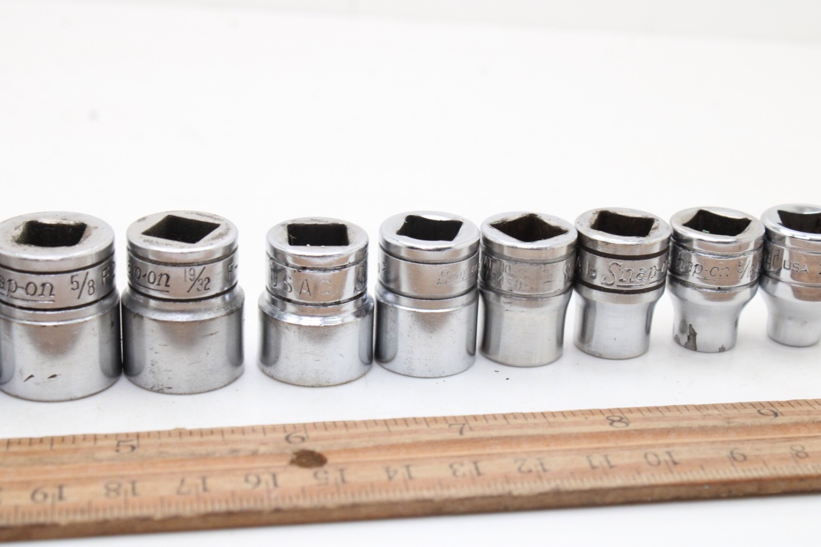 Snap-on F081 – F281 1/4-7/8″ 3/8″ Drive 12 Point 12 Piece SAE Chrome Set USA