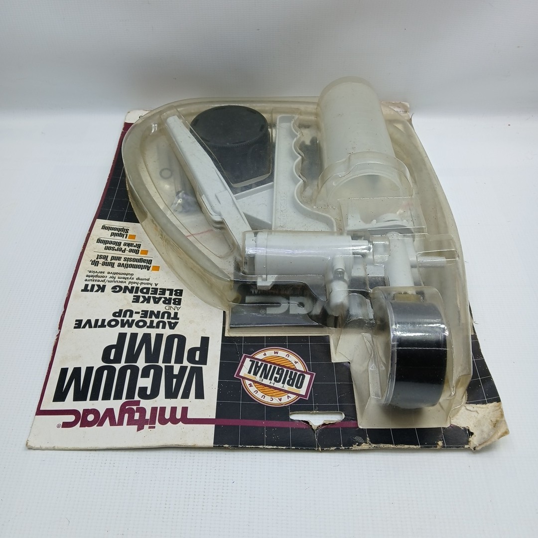 Vintage 1996 MITYVAC Vacuum Pump Car Auto Brake Bleeding & Tune Up Kit NEW USA