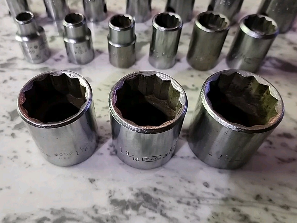 Lot Of 16 P & C SAE Sockets 1/2″ Drive Deep And Shallow 3/8″ To 1 1/4″ 12 Point