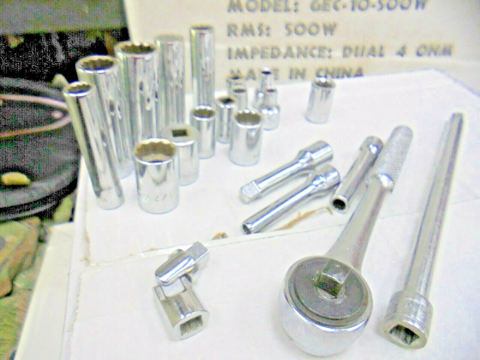 SET OF VARIOUS SOCKETS WITH A RATCHET ( 21 PC SET)
