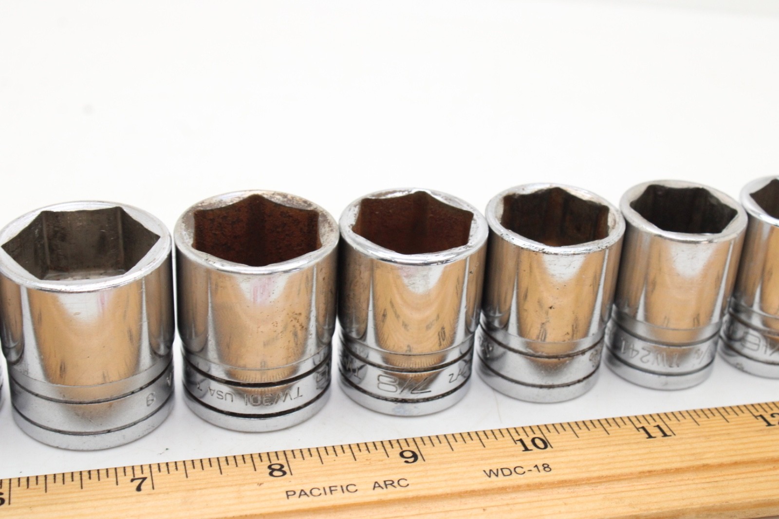 Snap On 315TWYA 3/8″-1-1/4″ 1/2″ Drive 6 Point SAE Chrome Standard Socket Set US