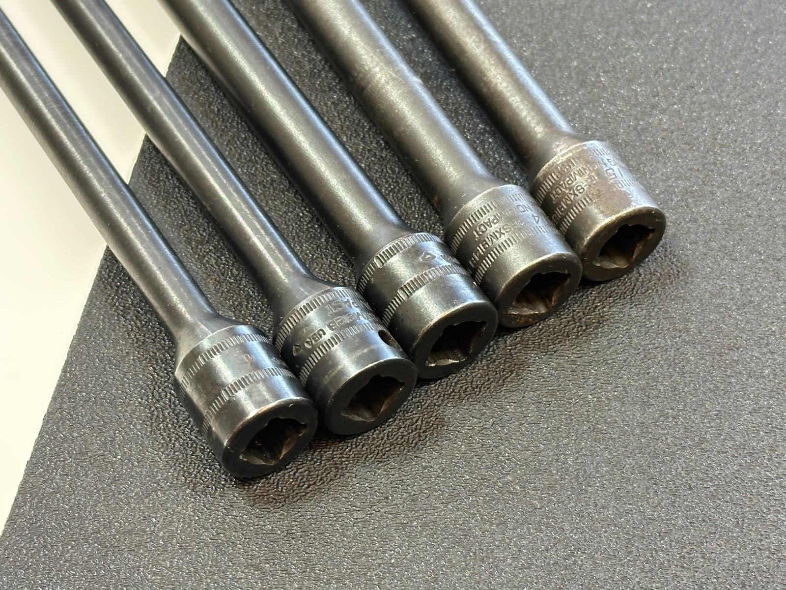 Snap On Tools USA 5pc 3/8″ Drive Metric Swivel Ball Extension Socket Set