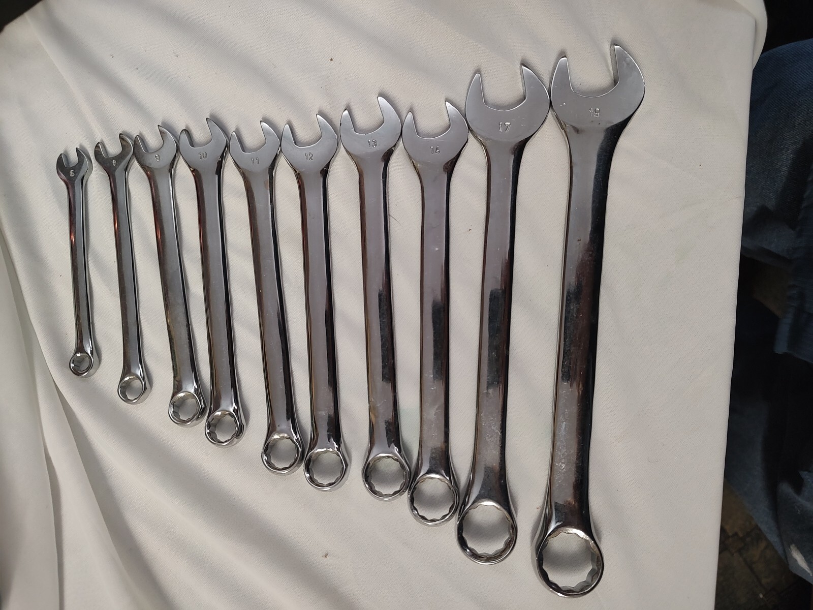 Chrome Vanadium Wrenches 10 Piece In Good Condition 19 mm 17 mm 14 mm 13 mm 12