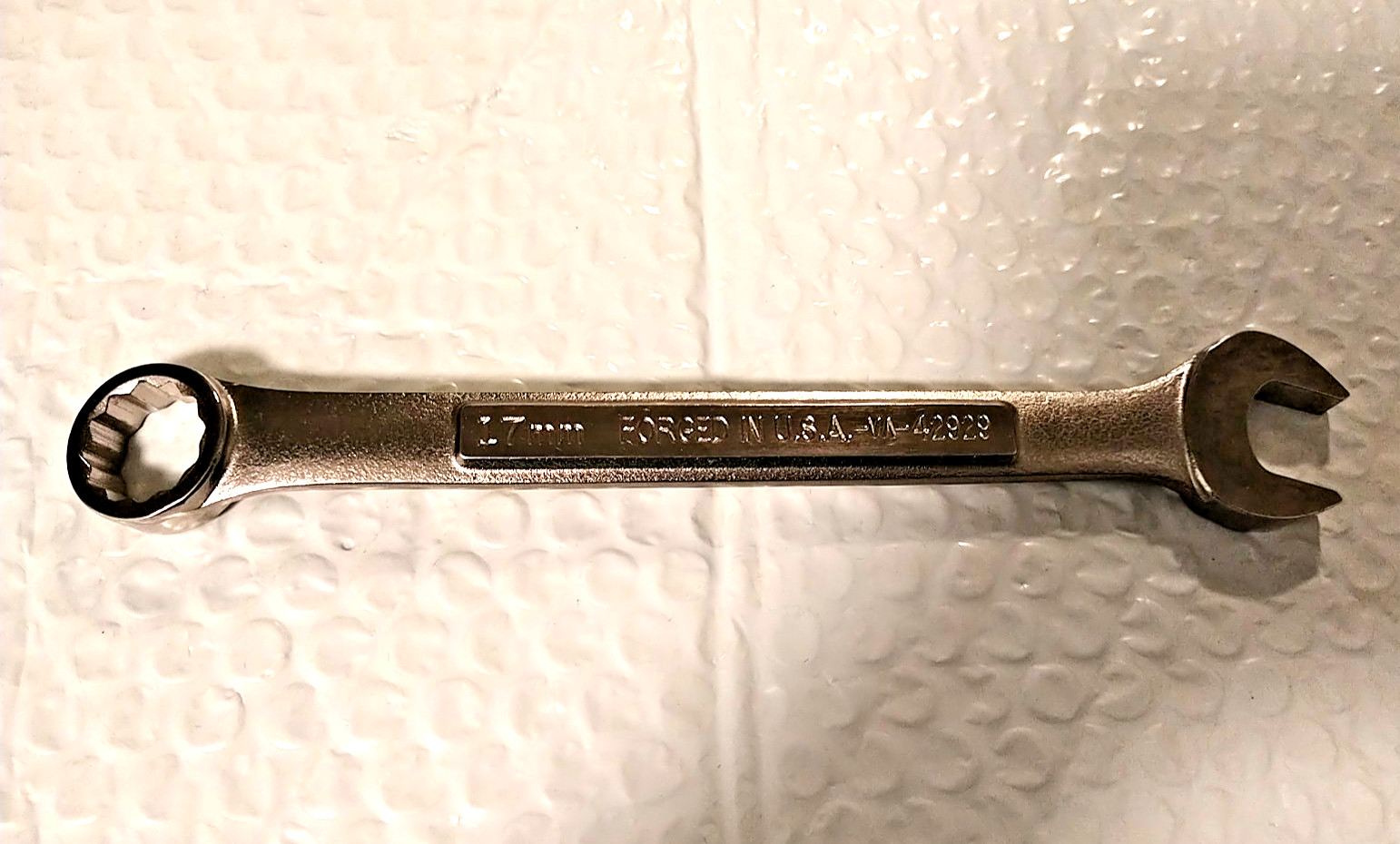 CRAFTSMAN TOOLS USA VV42929, 17MM. COMBINATION WRENCH, 8.2″ LONG, 12 POINT *NOS*