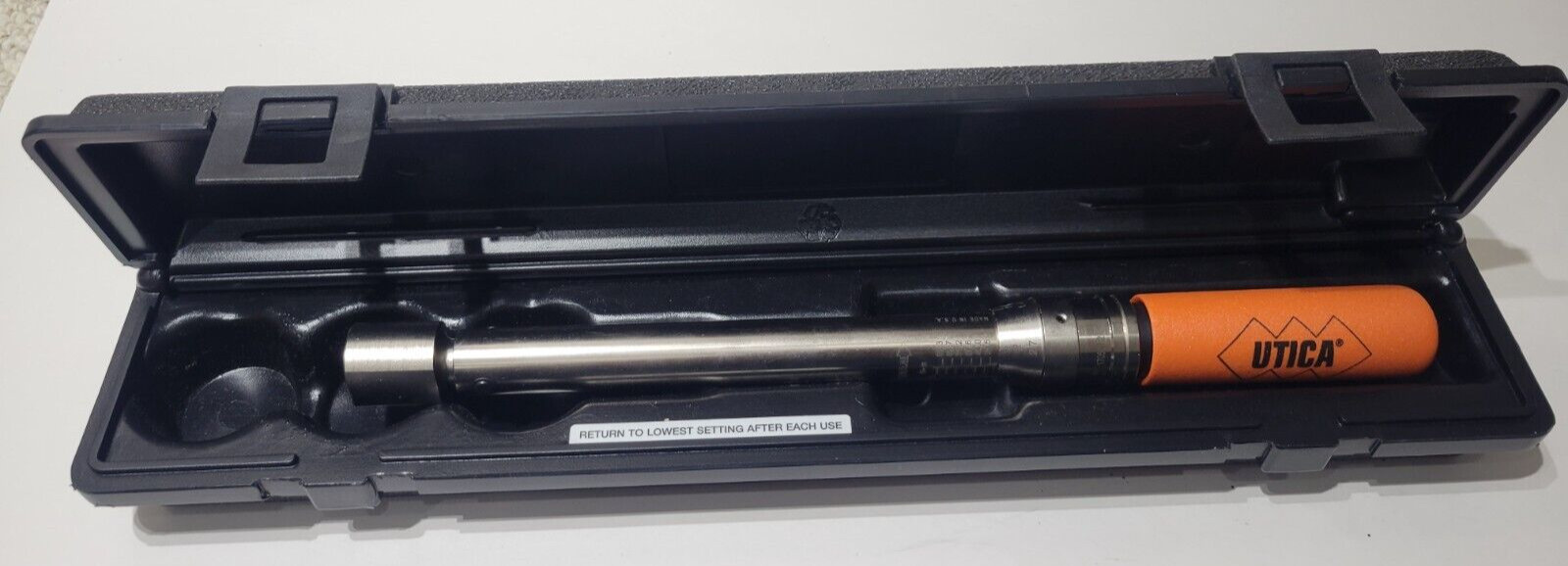 Utica CH-75F Micrometer Adjustable ”B” Size Torque Wrench