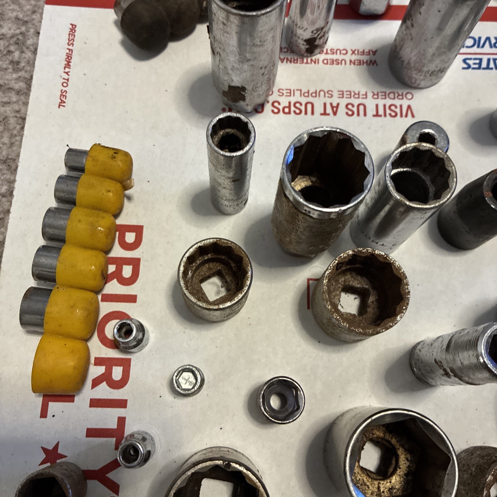 LARGE LOT Of 128 Sockets SAE Metric Drive 6 Point 12 Point Some Husky Taiwan Jap