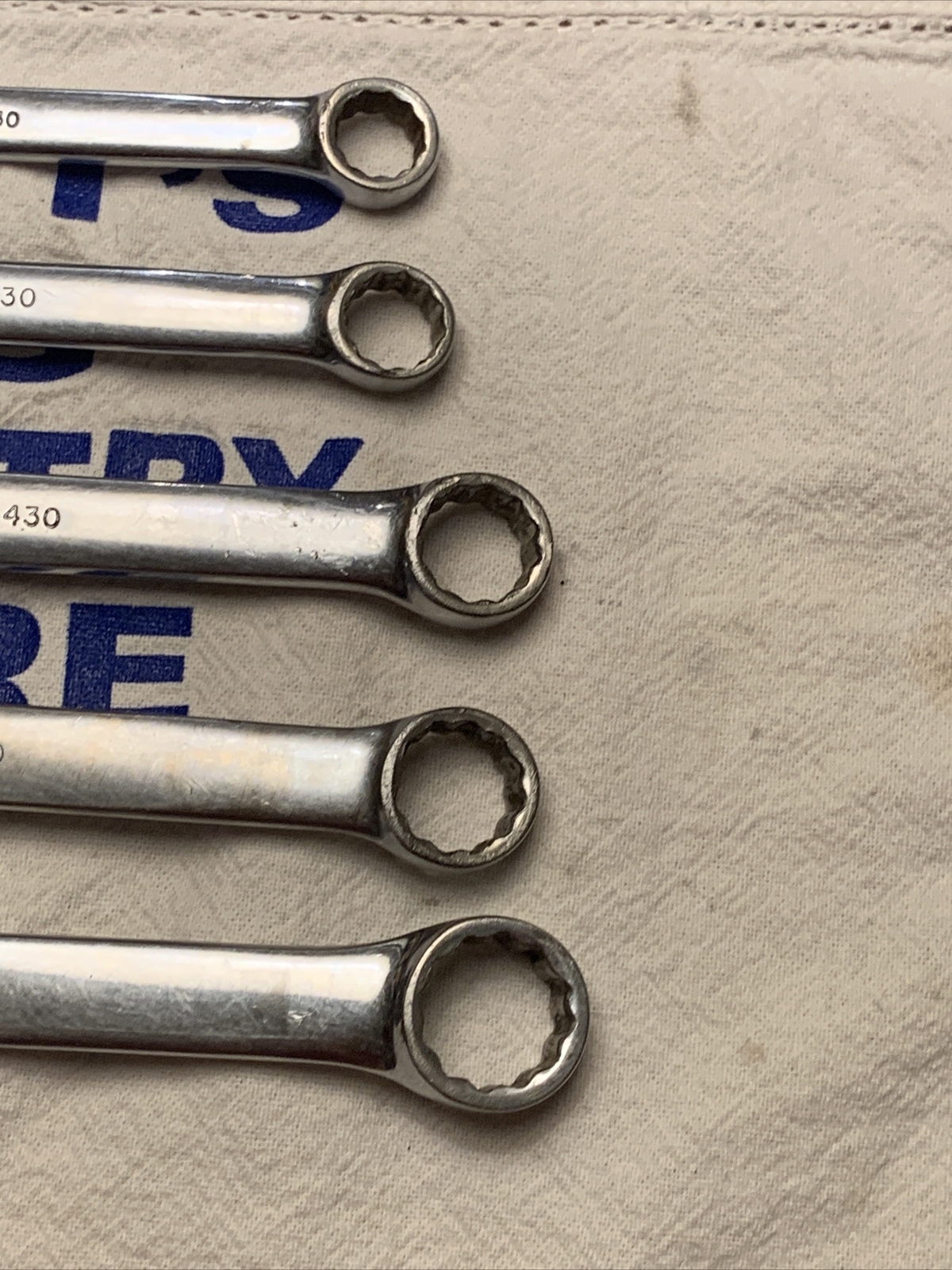 Snap-on Tools USA 5pc Metric 12pt Combo Wrench Set 11mm 12mm 14mm 15mm 17mm
