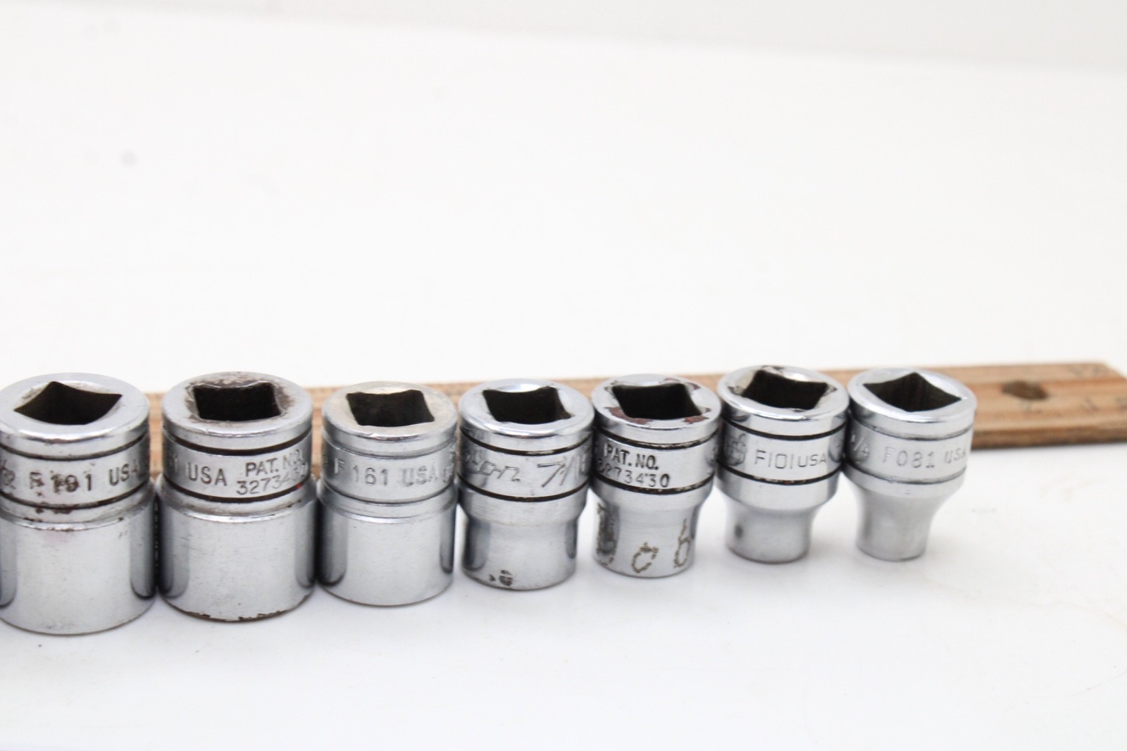 Snap-on F081 – F281 1/4-7/8″ 3/8″ Drive 12 Point 12 Piece SAE Chrome Set USA