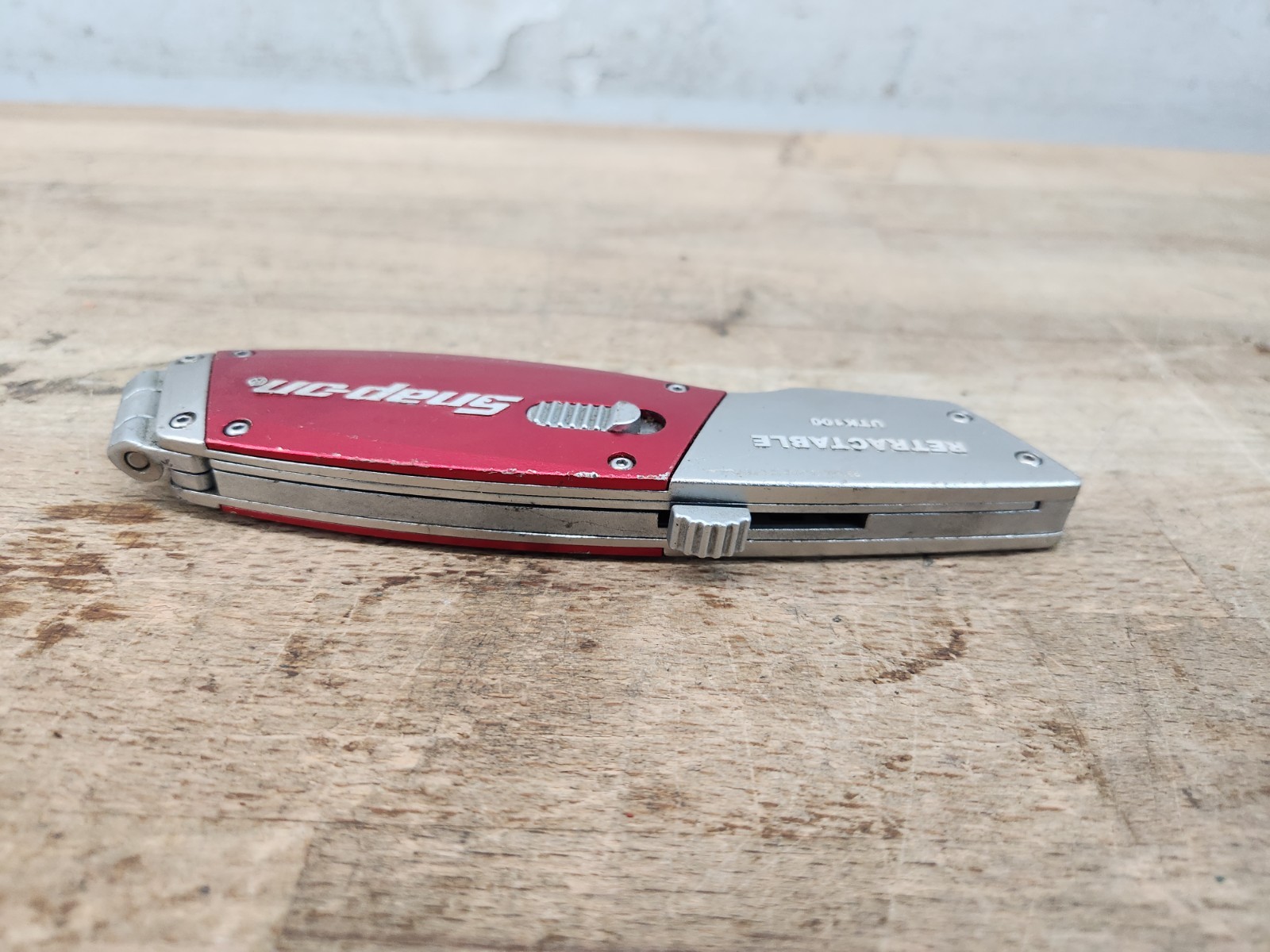 Snap-On Tools UTK100 Retractable Utility Knife Razor Blade
