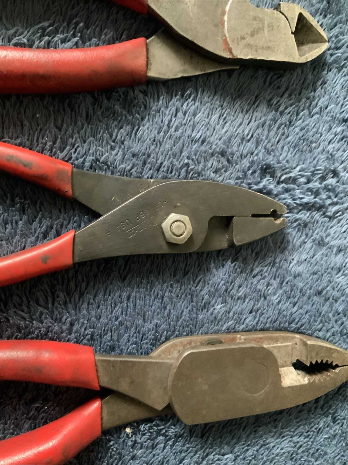 Snap On 4pc Pliers Set……one Can’t See Logo….and One Not Sure If Bent Handle….
